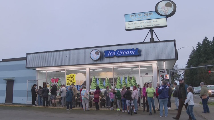 Hillsboro ice cream shop reopens after car crashed into building: 'We made it'