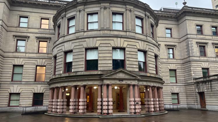 Trio of Portland councilors propose raiding clean energy fund to halt city staffing cuts