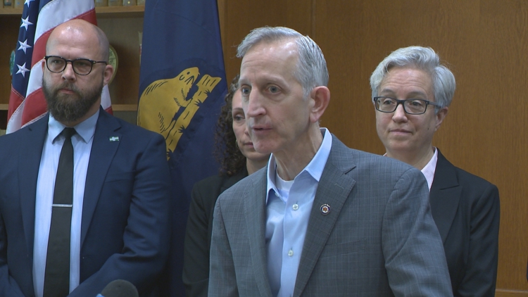 Portland mayor and Oregon governor propose waiving fees to spur housing production