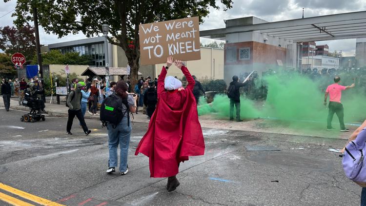 Feds use tear gas, mace on protesters at Portland ICE facility Saturday; police say no arrests made