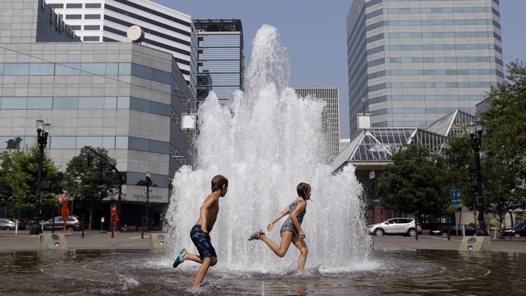 Here's where to splash around in Portland under this weekend's sunny skies