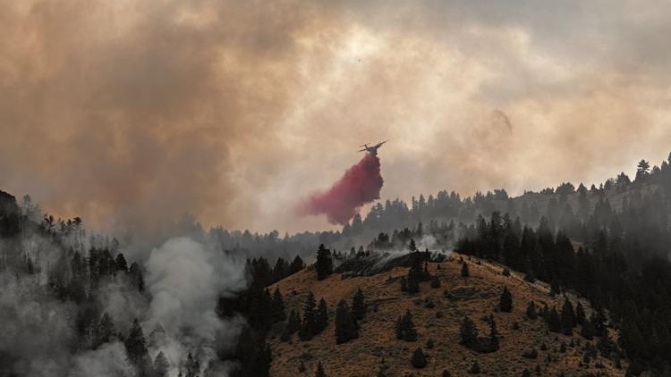 Latest updates on wildfires burning across Oregon
