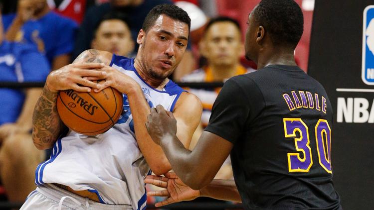 Former NBA player dies in vehicle crash in Portland area