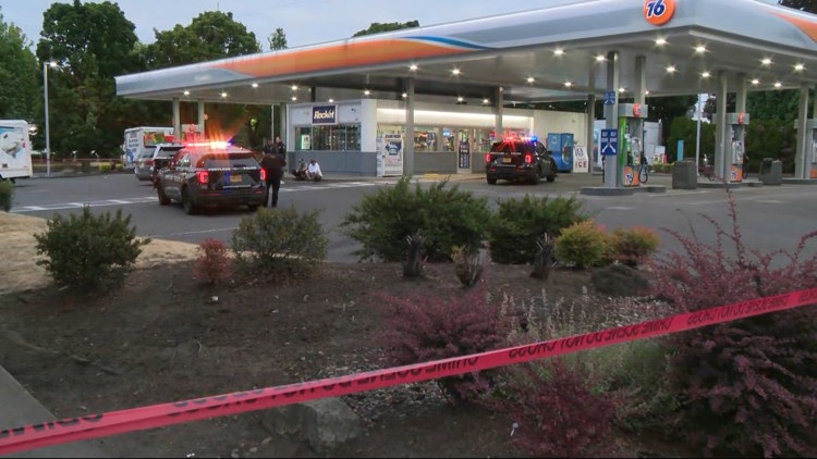 Seattle teens arrested in connection with 76 gas station robbery, shooting in Portland