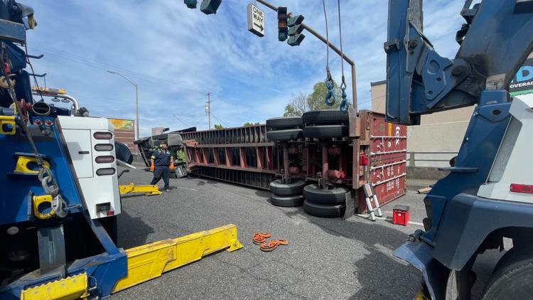 East end of Morrison Bridge closes in Portland after semi rollover