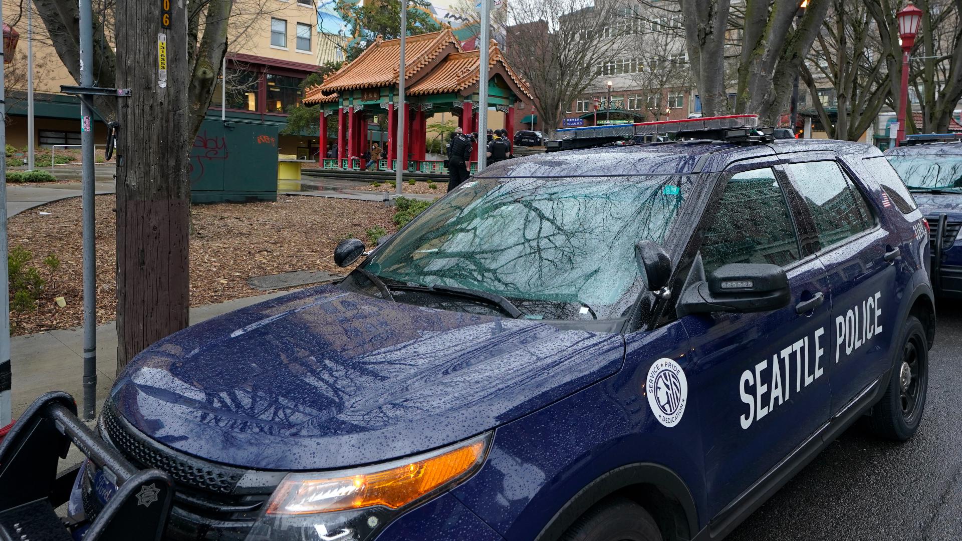 Off-duty Seattle police officer fired for racist remarks | wqad.com