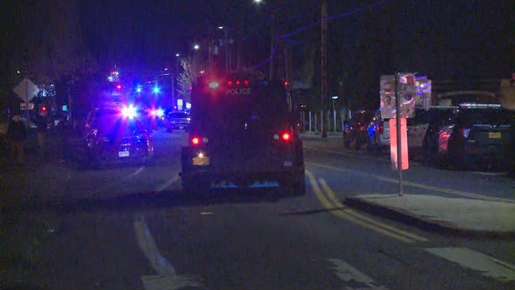 Shooter in Southeast Portland found wounded, taken into custody