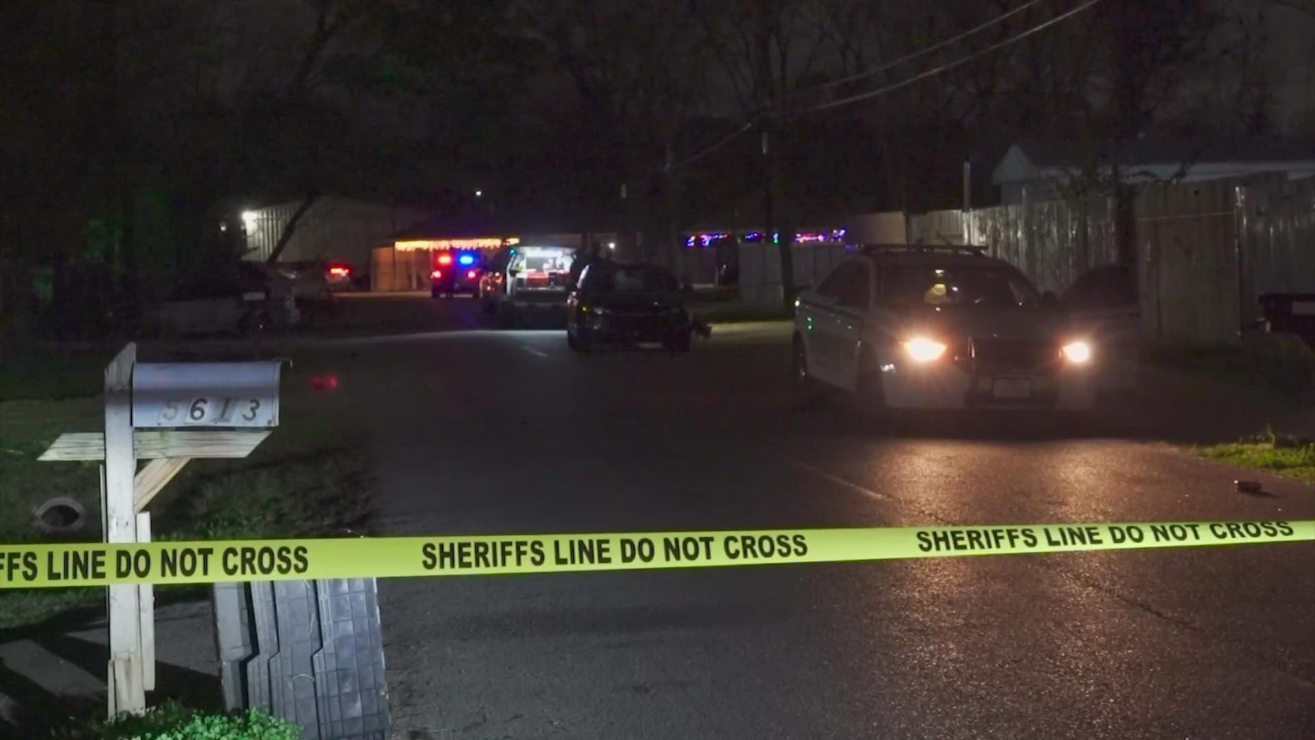 Sheriff's Office: 5 kids inside Texas home when couple found dead in ...