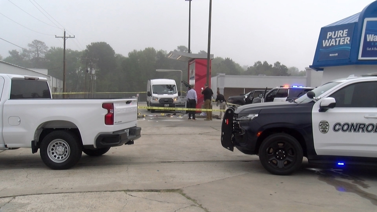 Security guard shot during Conroe ATM robbery; suspect dead after self-inflicted gunshot