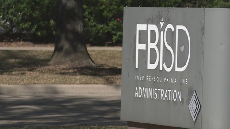 Fort Bend ISD explores closing schools to redesign attendance zones, sparking strong parent reaction