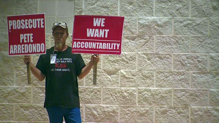 'Are you going to make this right?' Parents question Uvalde CISD board at public meeting