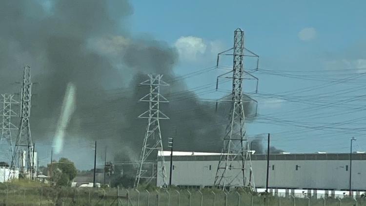2-alarm fire breaks out at pallet company on Houston's south side, HFD says