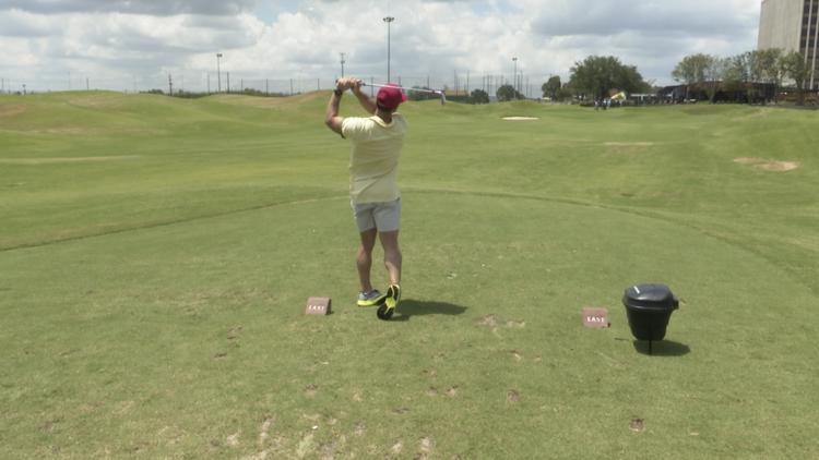Houston athlete hopes to set record in longest day of golf