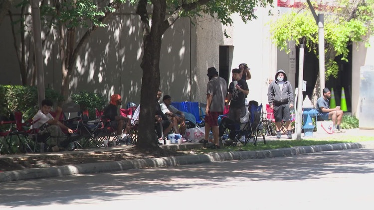 Limited-edition Swatch and Audemars Piguet collab draws lines outside Houston Galleria days before release