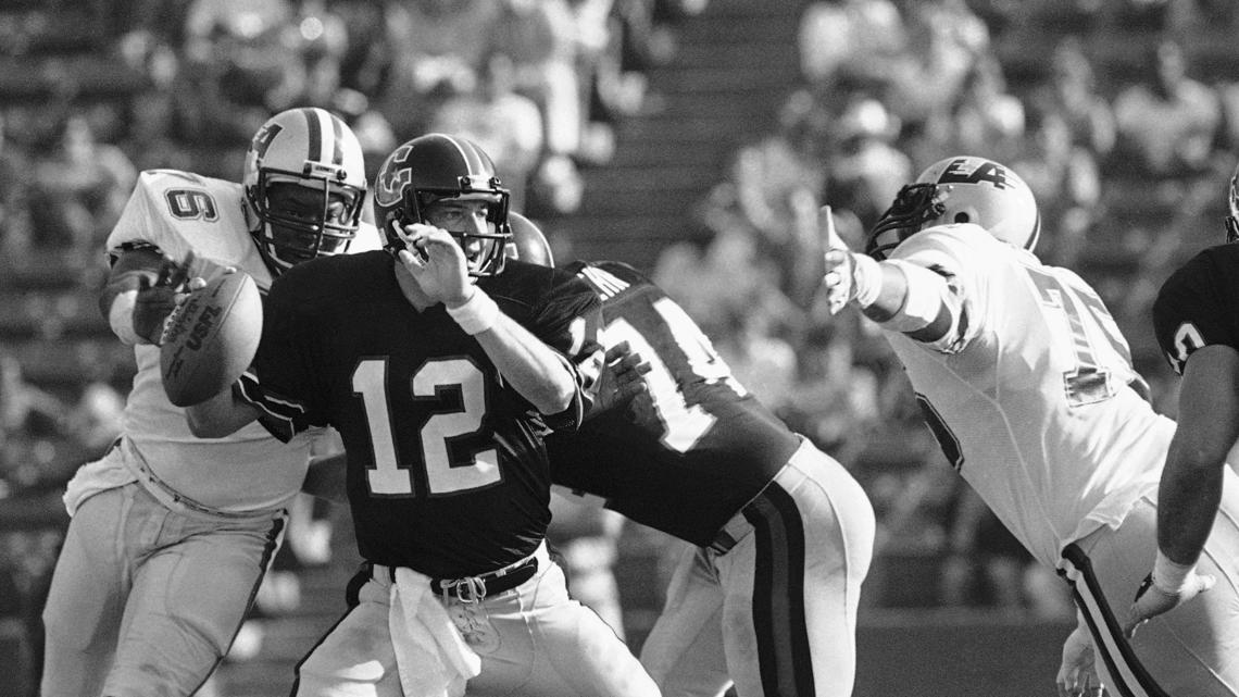 Dr. Jerry Argovitz, former agent and owner of Houston Gamblers, dies at