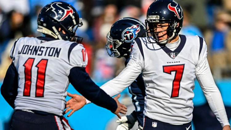 Texans snap 9-game skid by beating skidding Titans 19-14
