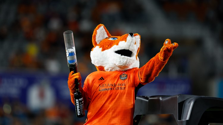 10,000 free Houston Dynamo and Dash tickets available for first-time fans