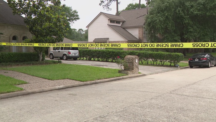 Homeowner shoots, kills man breaking into northwest Harris County home, HCSO