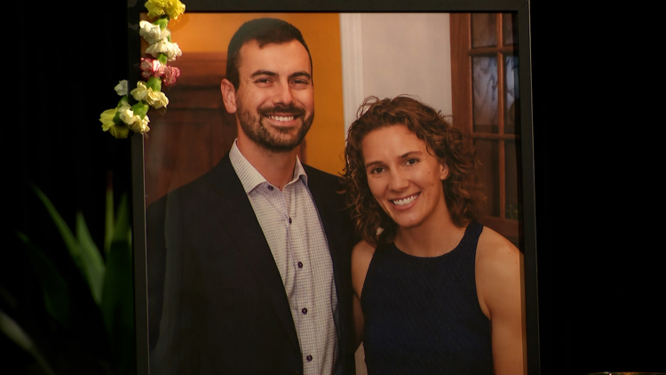 Boyfriend shares emotional words at memorial for boxer Hannah Rapp killed near Navasota