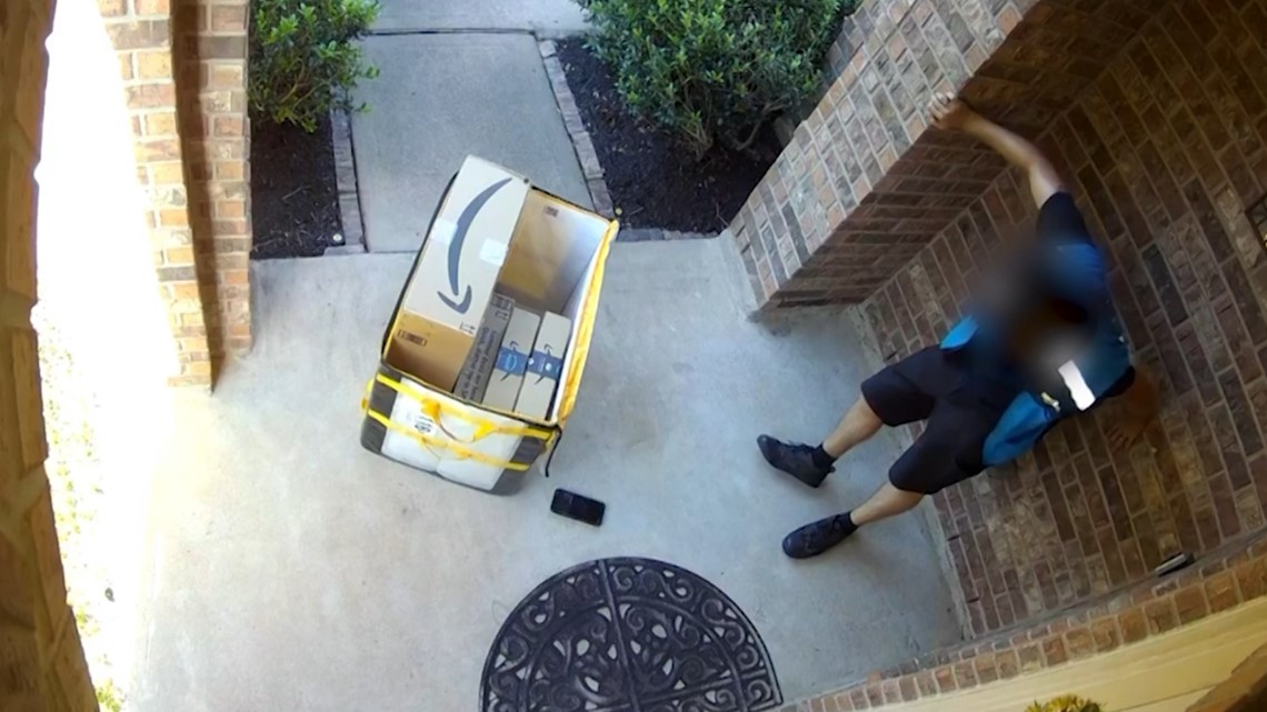Amazon delivery driver overcome by heat - Vimarsana News