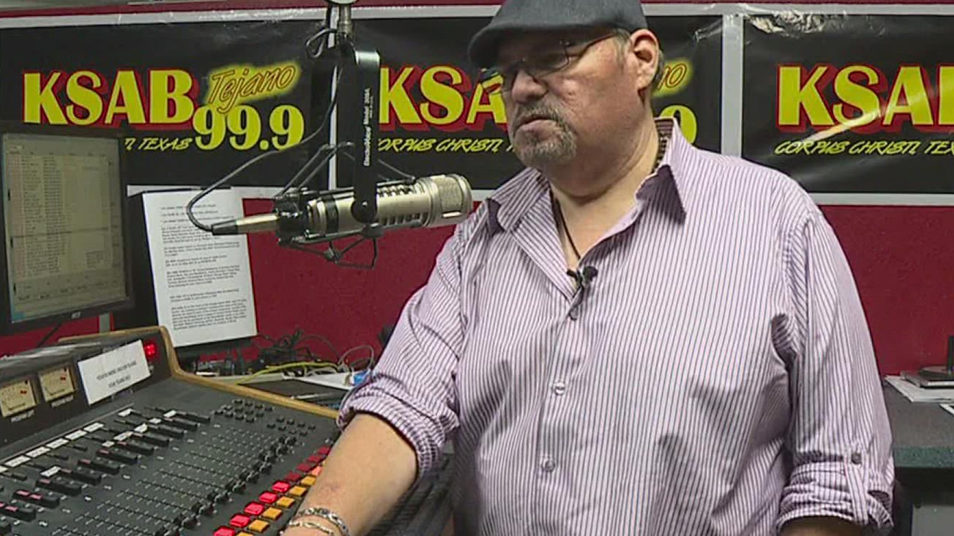 Dan Pena, long time Program Director for Corpus Christi Tejano radio station, KSAB, passed away this morning in an Alice Hospital after a brief illness.