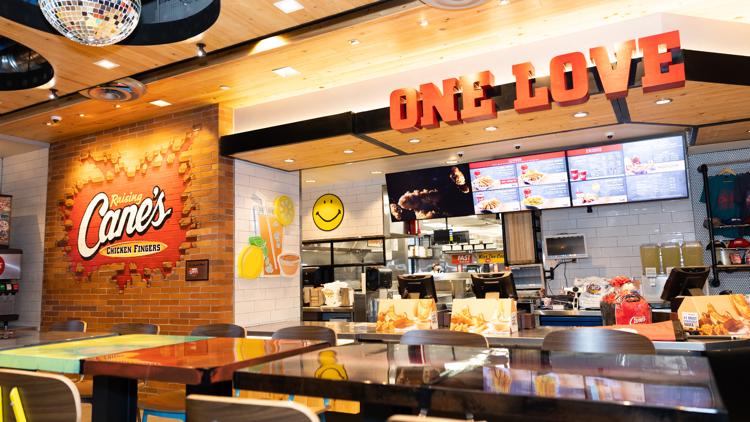 Raising Cane's sets opening date for Lynnwood restaurant