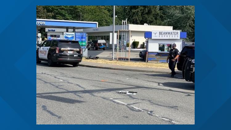 Motorcyclist seriously injured in Renton collision after missing turn, police say