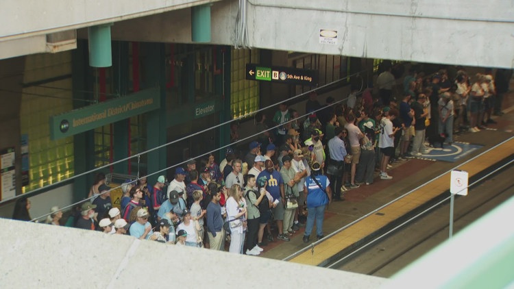 Bigger crowds, more trains: Seattle gears up for USA-Australia World Cup showdown