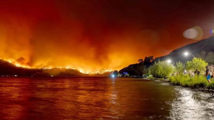 Chelan Hills fire destroys 100 structures, kills 1 as investigators examine cause
