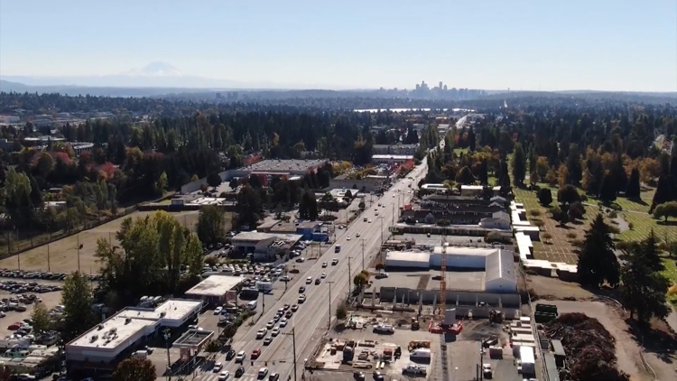 Seattle police offer outreach for trafficking, exploitation survivors on Aurora Avenue
