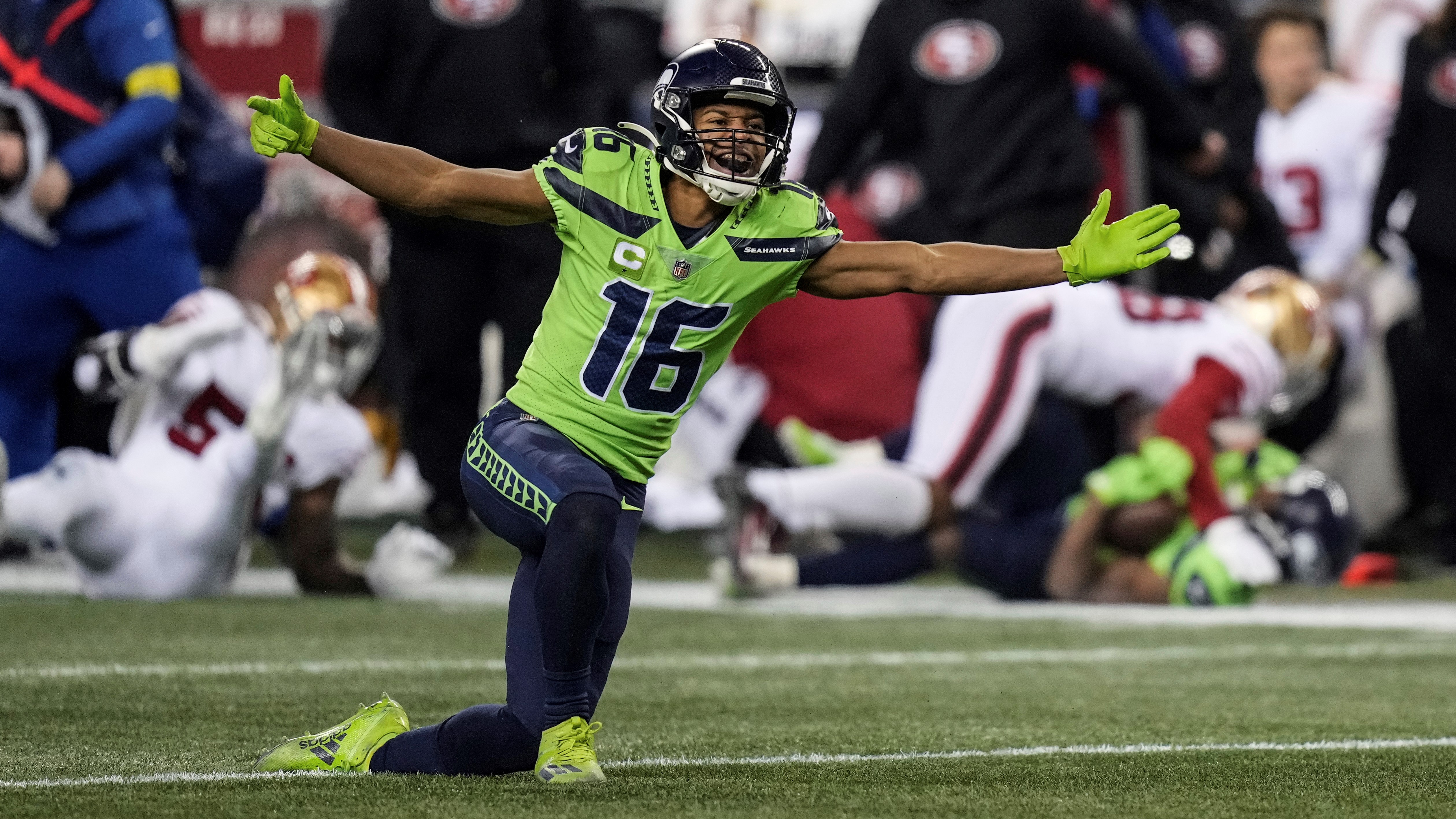 Seattle's Lockett back catching passes, could play vs. Jets