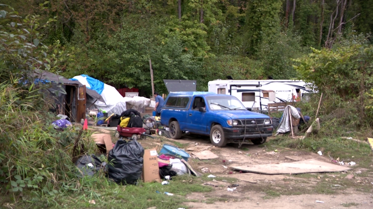 Unauthorized homeless encampment in Seattle being cleaned up following emergency order