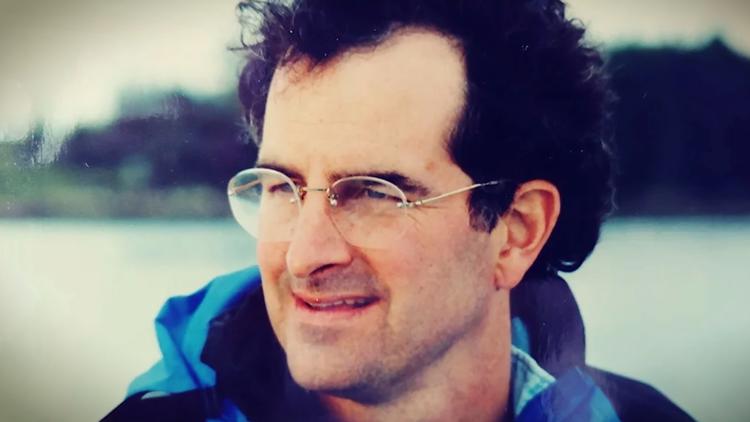 FBI reveals where Tom Wales' killer stood as investigators pursue leads 25 years later