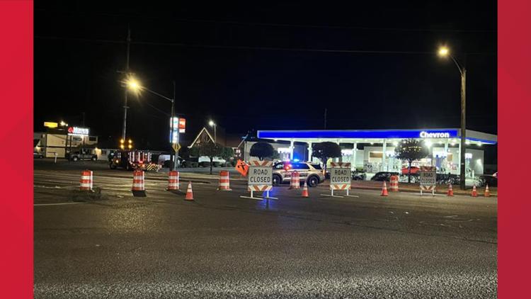 Police pursuit ends in crash, closes U.S. 2 in Monroe