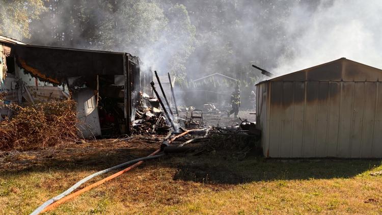 3 people critically injured in Port Orchard house fire