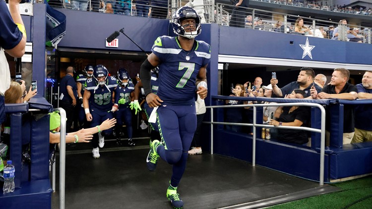 Geno Smith ready for spotlight as Seahawks host Broncos
