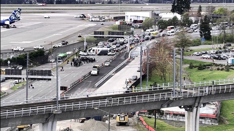 Protest blocks all lanes of highway outside Sea-Tac Airport
