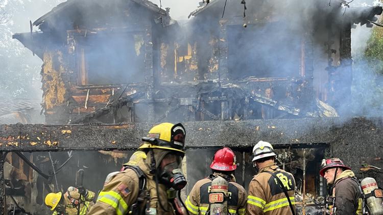 One person dies in Snohomish County house fire