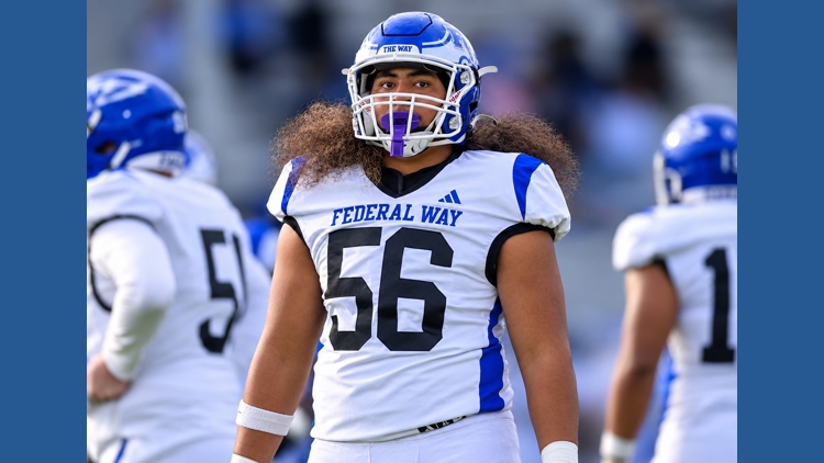 ‘He touched’ many lives: Family mourns Federal Way football player killed in crash