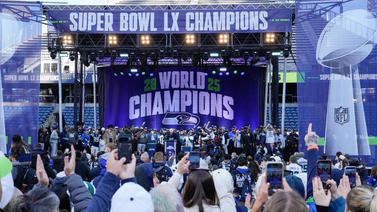Paul Allen's Estate Agrees to Sell Seahawks to Khosla Family, Pending NFL Approval