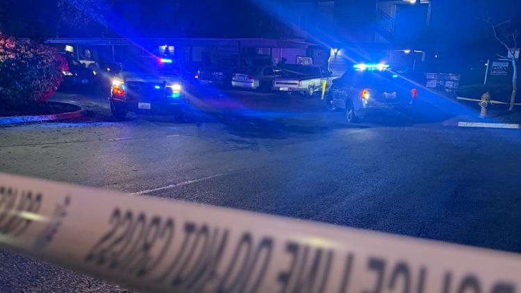 1 man killed, another injured in Everett shooting