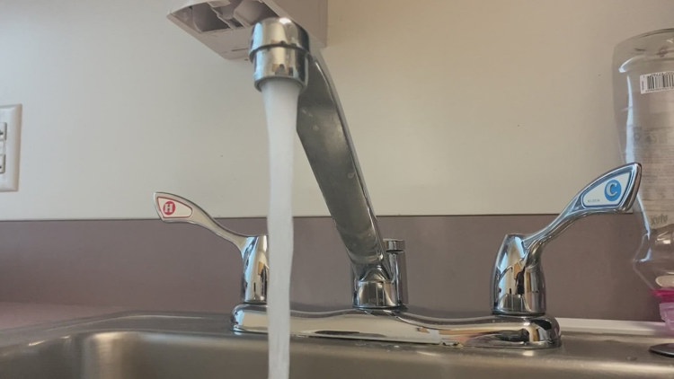 Phoenix will again shut off water for residents who don't pay