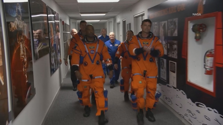 Hobbs taps space experts to land Trump-ordered NASA training academy in Arizona