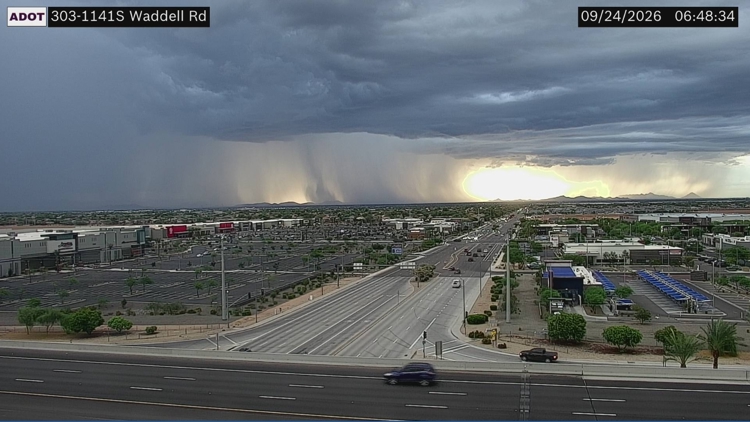 Valley rain chances to increase after storms cause ground stop at Sky Harbor Airport