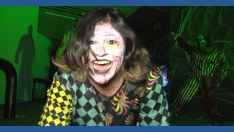 Mountain Pointe theatre program’s haunted house brings scares to support the arts