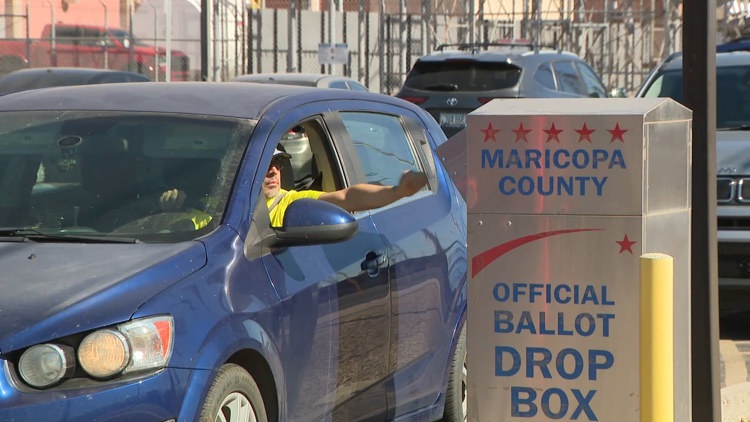 Arizona independents outnumber GOP, Dems ahead of midterm election