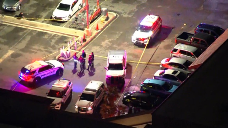'Self-appointed' security guard shoots and kills person in Glendale strip mall, police say
