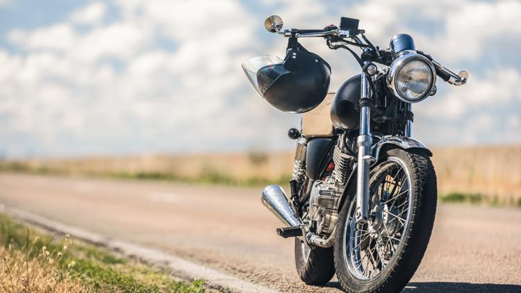 New Arizona law requires motorcycle owners to have endorsement to ride on public roads, renew registration
