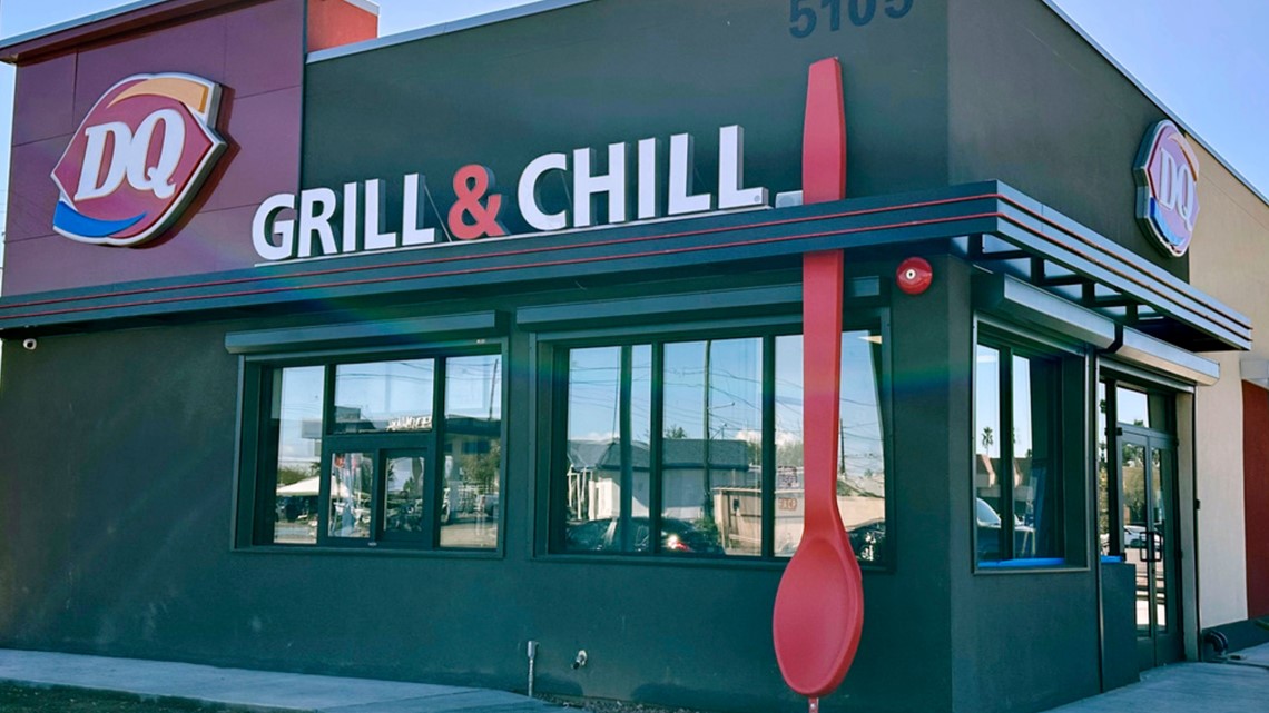 Phoenix Dairy Queen on the hunt for missing red spoon statue - Vimarsana News