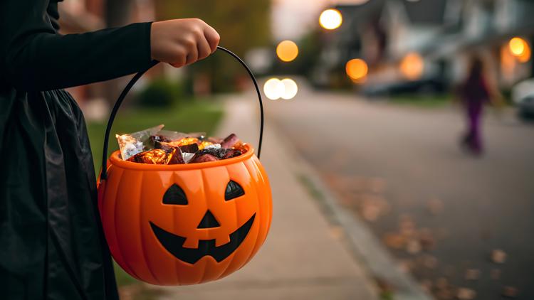 3 Arizona neighborhoods among 150 finalists for 'Best place to trick-or-treat in America'